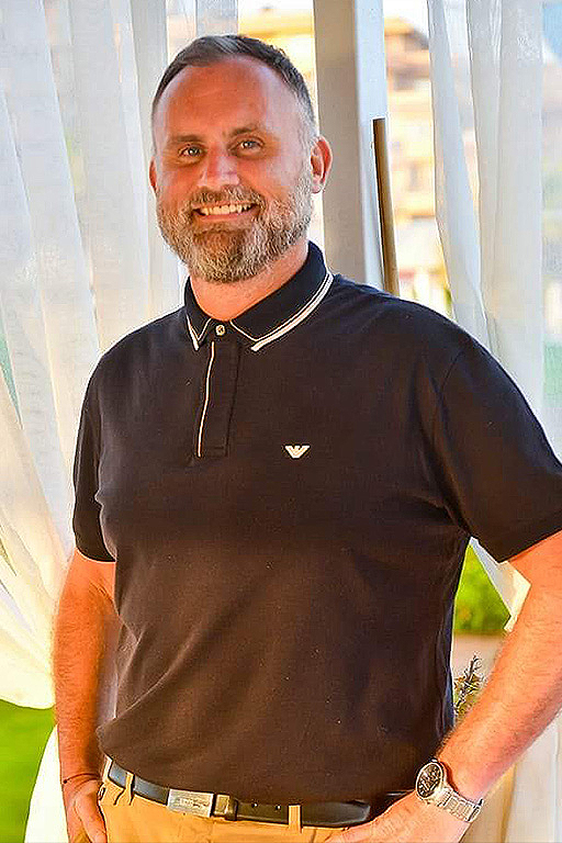 Kevin is an International Angelic Reiki Master Teacher, life coach and best selling author. He teaches workshops globally and has helped heal thousands of people from emotional traumas, anxiety and depression.